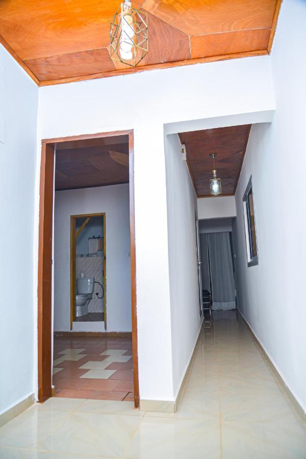 Appartement Meuble 2 Chambres Avec Salle De Bain - 1 Salon - 1E Cuisine - La Concorde - Quartier Nkomkana Yaounde Ngoại thất bức ảnh